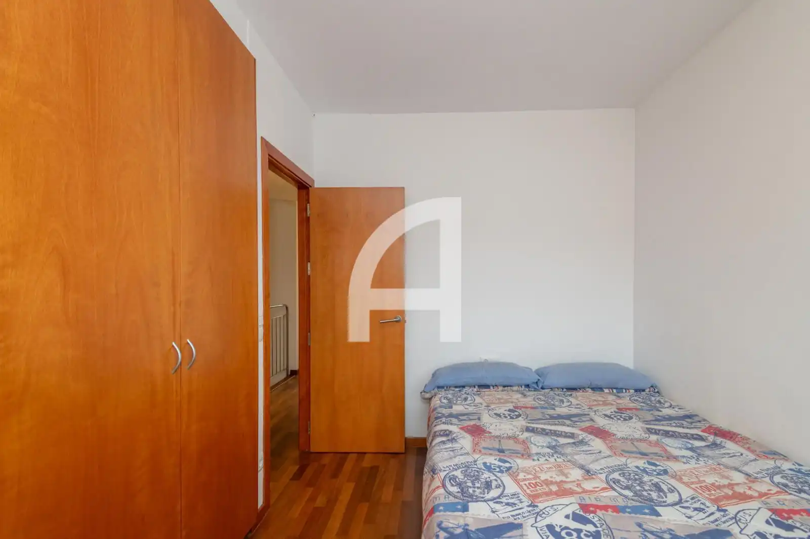 Habitación de Casa o chalet en venta en Sant Julià de Ramis con Aire acondicionado, Calefacción y Jardín privado