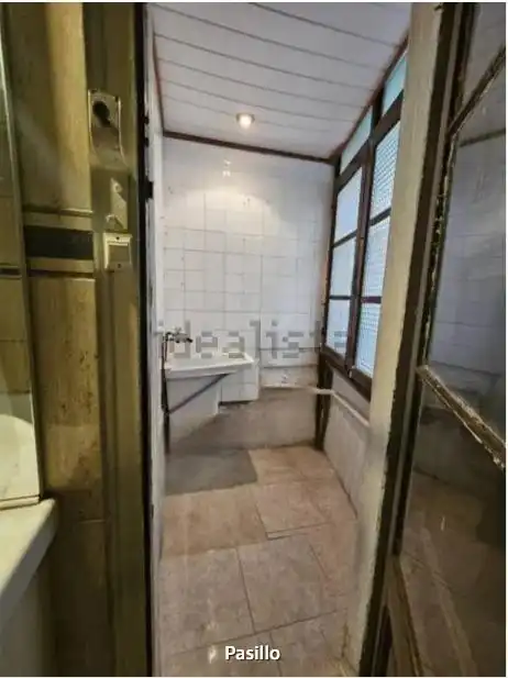 Piso con balcón en venta en Calle de la Diputació, imagen 16