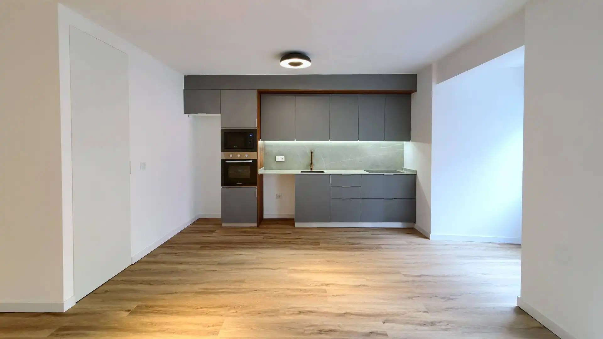 Piso con terraza en venta en Calle Calle Higinio Noja 'Profesor', imagen 2