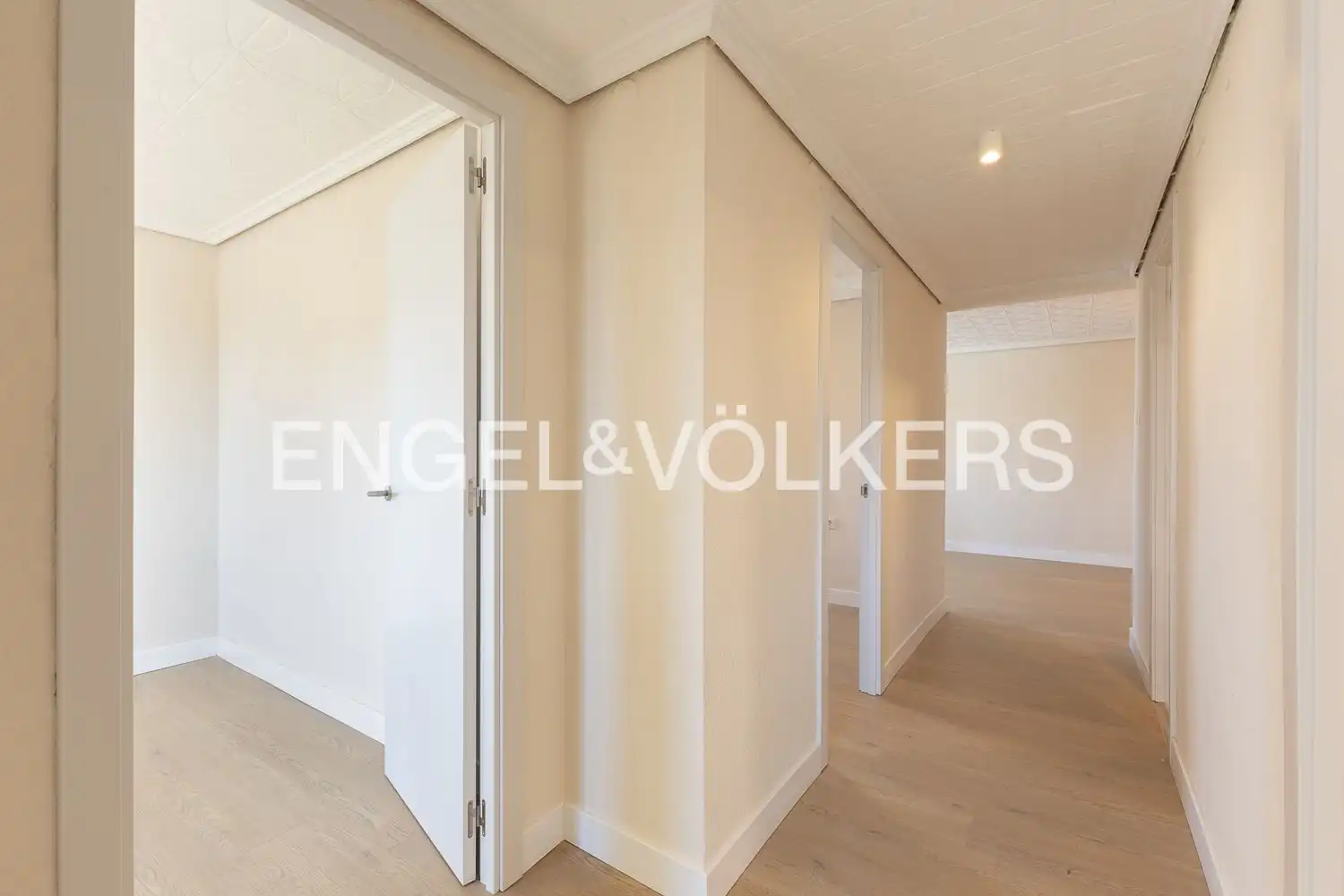 Piso de alquiler en Valencia con Aire acondicionado y Calefacción