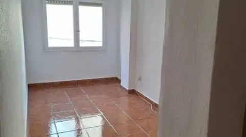 Foto 2 de Piso en venta en Calle Don Quijote, 80, Plaza Castelar - Mercado Central, Elda