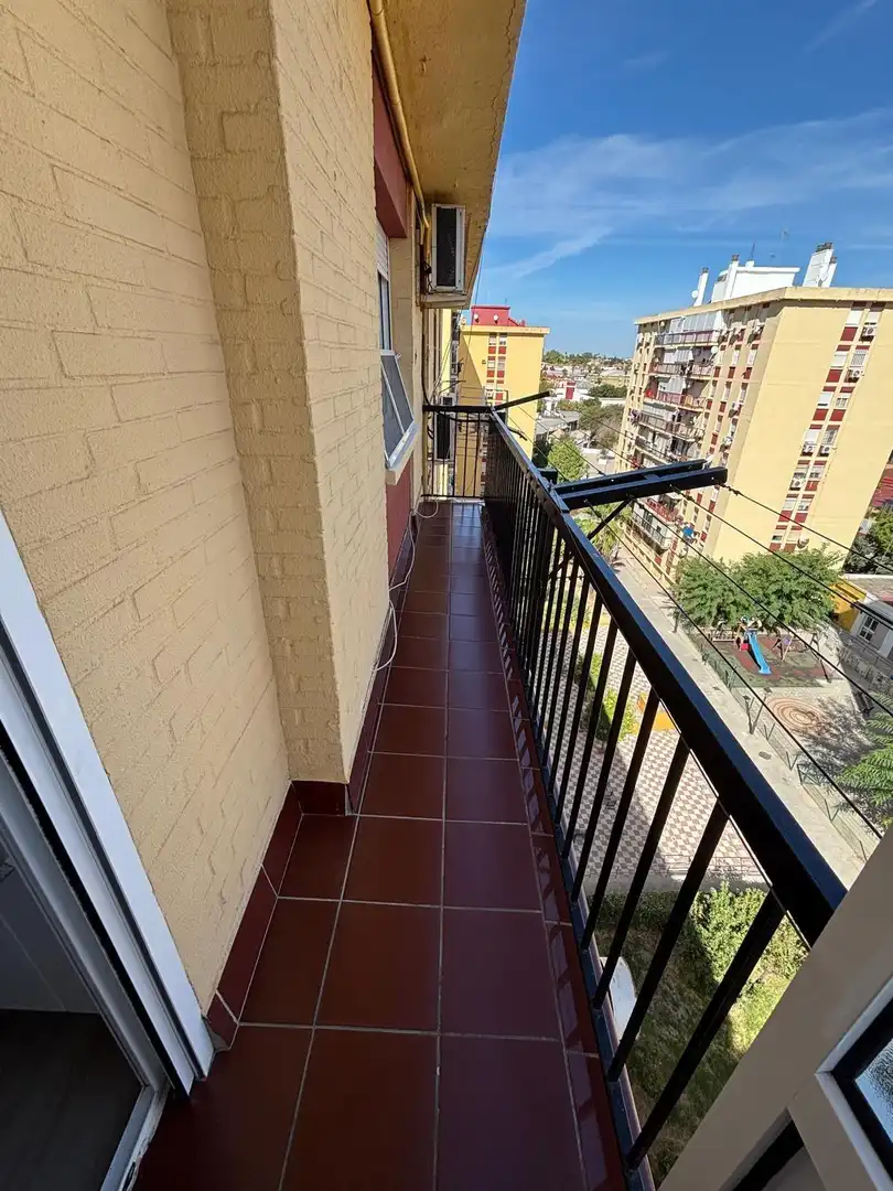 Appartamento con balcone in vendita a Castilleja de la Cuesta, imagen 24