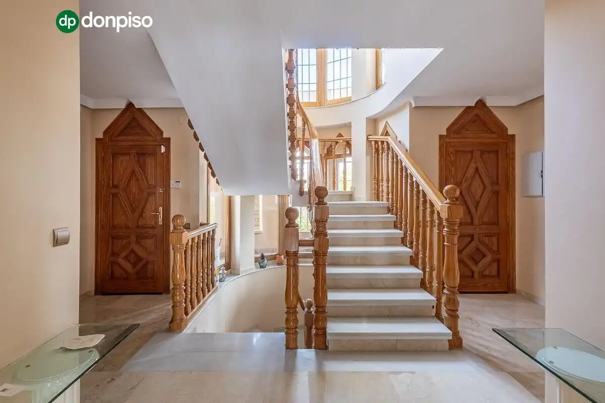 Maison avec terrasse à vendre à Calle ARCES UR.MONTELUZ, imagen 5