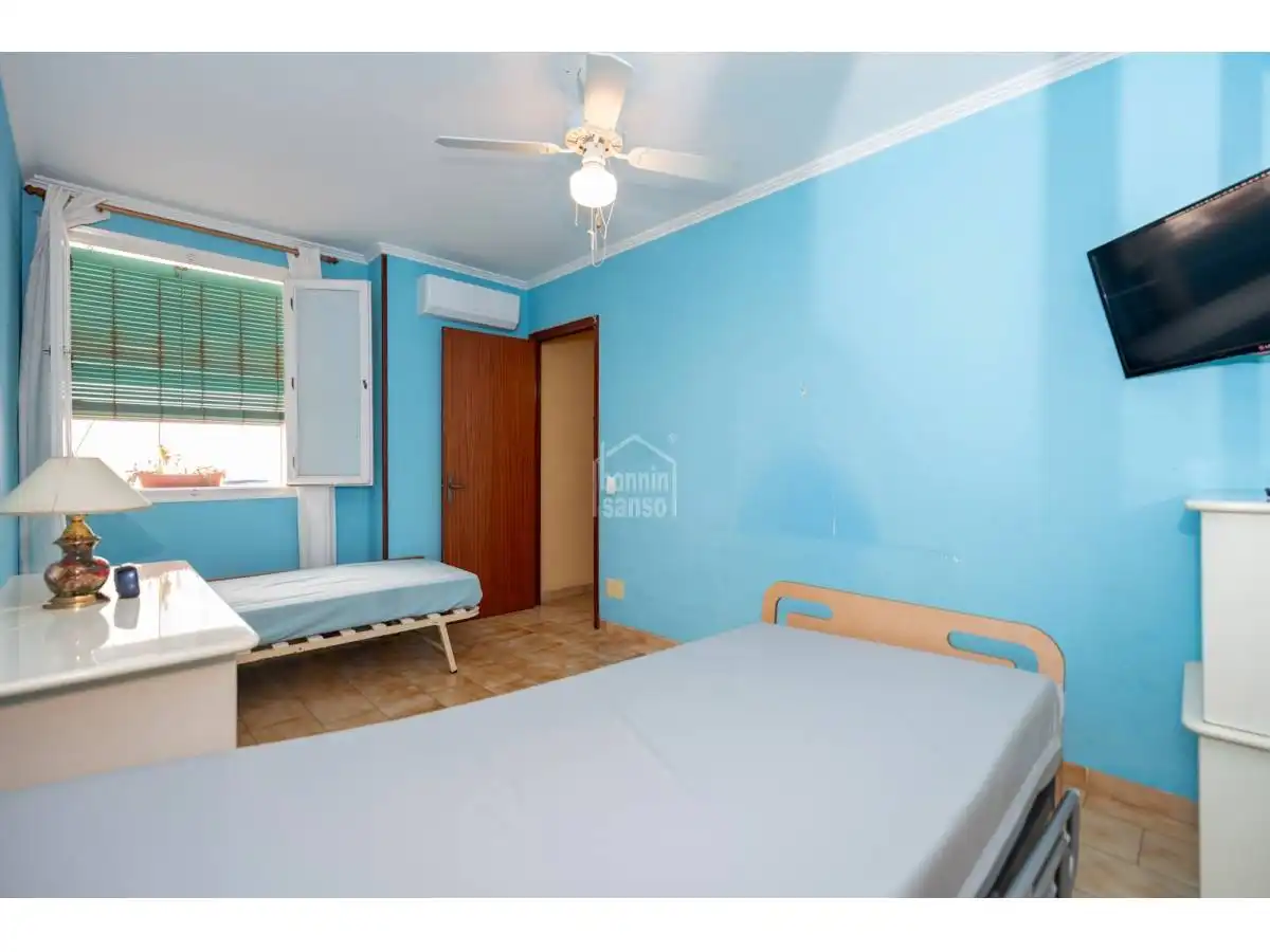 Dormitori de Apartament en venda en Es Castell amb Calefacció