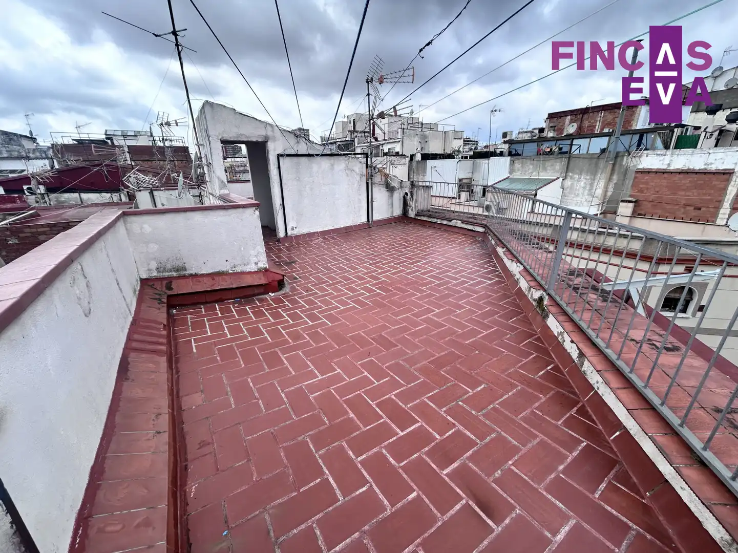 Terrace of Flat for sale in L'Hospitalet de Llobregat