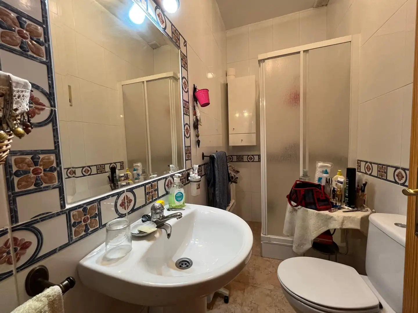 Baño de Casa o chalet en venta en Arenas de San Juan  con Aire acondicionado, Calefacción y Terraza