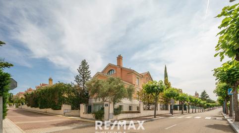 Foto 3 de Casa o xalet en venda a Calle la Flauta Mágica, 8, El Berrocal, Valladolid