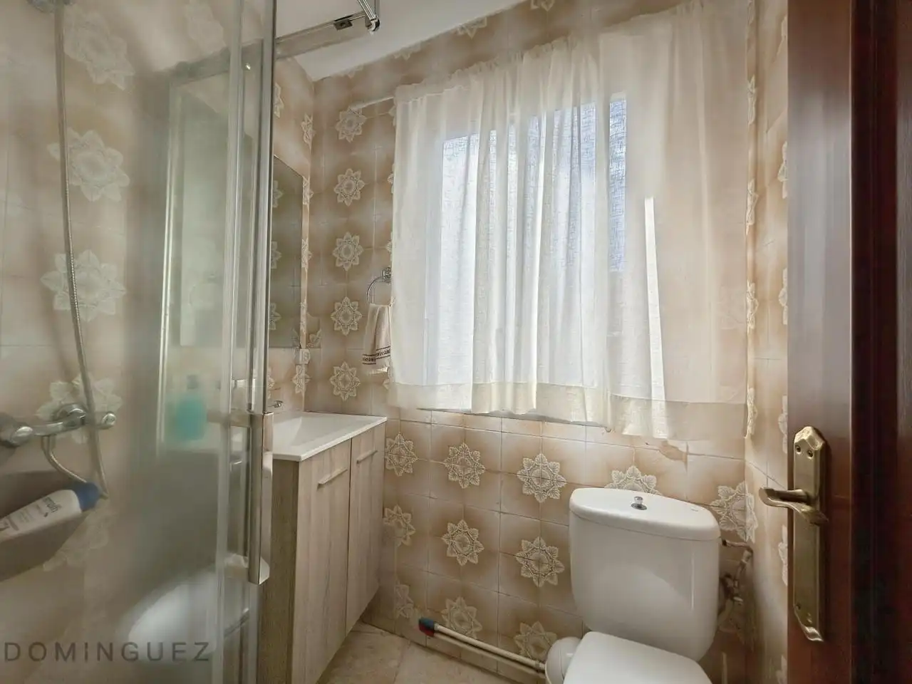Bathroom of Attic for sale in Marín  with Heating and Furnished