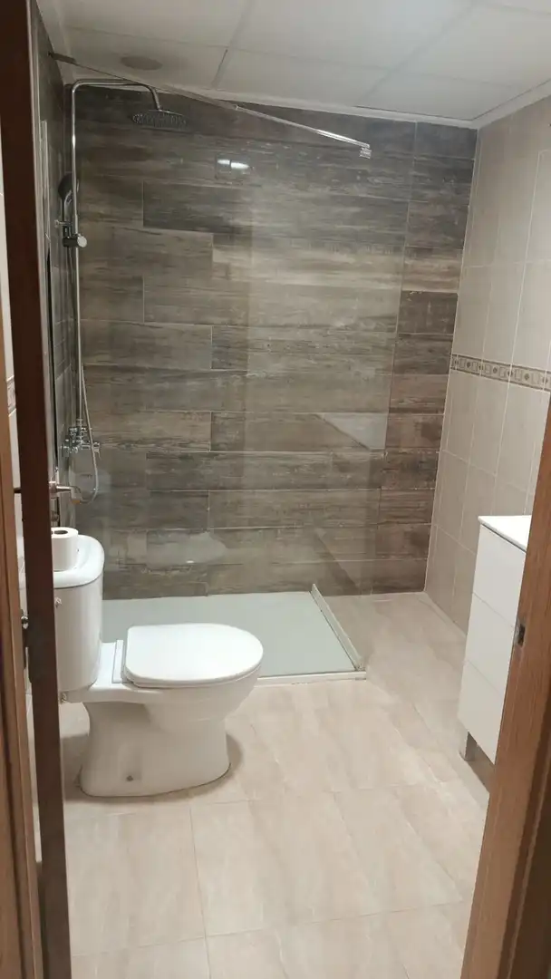 Badezimmer von Wohnung zur Miete in Onda mit Abstellraum, Möbliert und Gemeinschaftspool