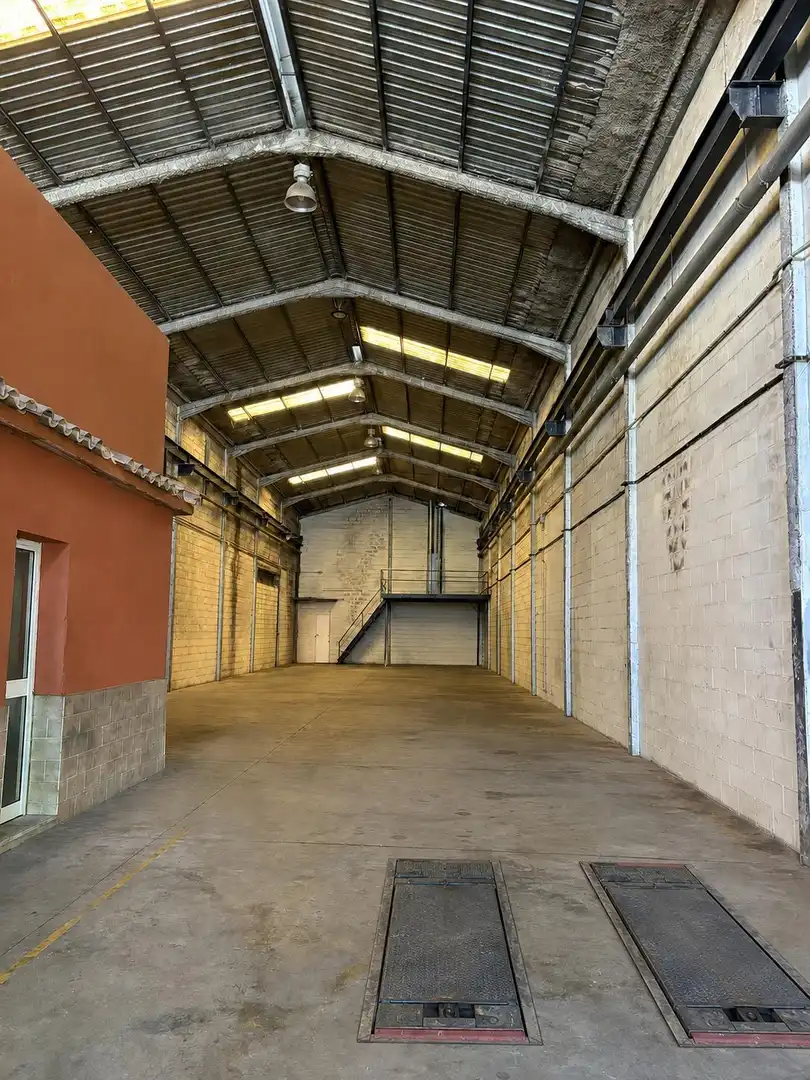 Industrial building for sale in Calle de los Artesanos, imagen 5