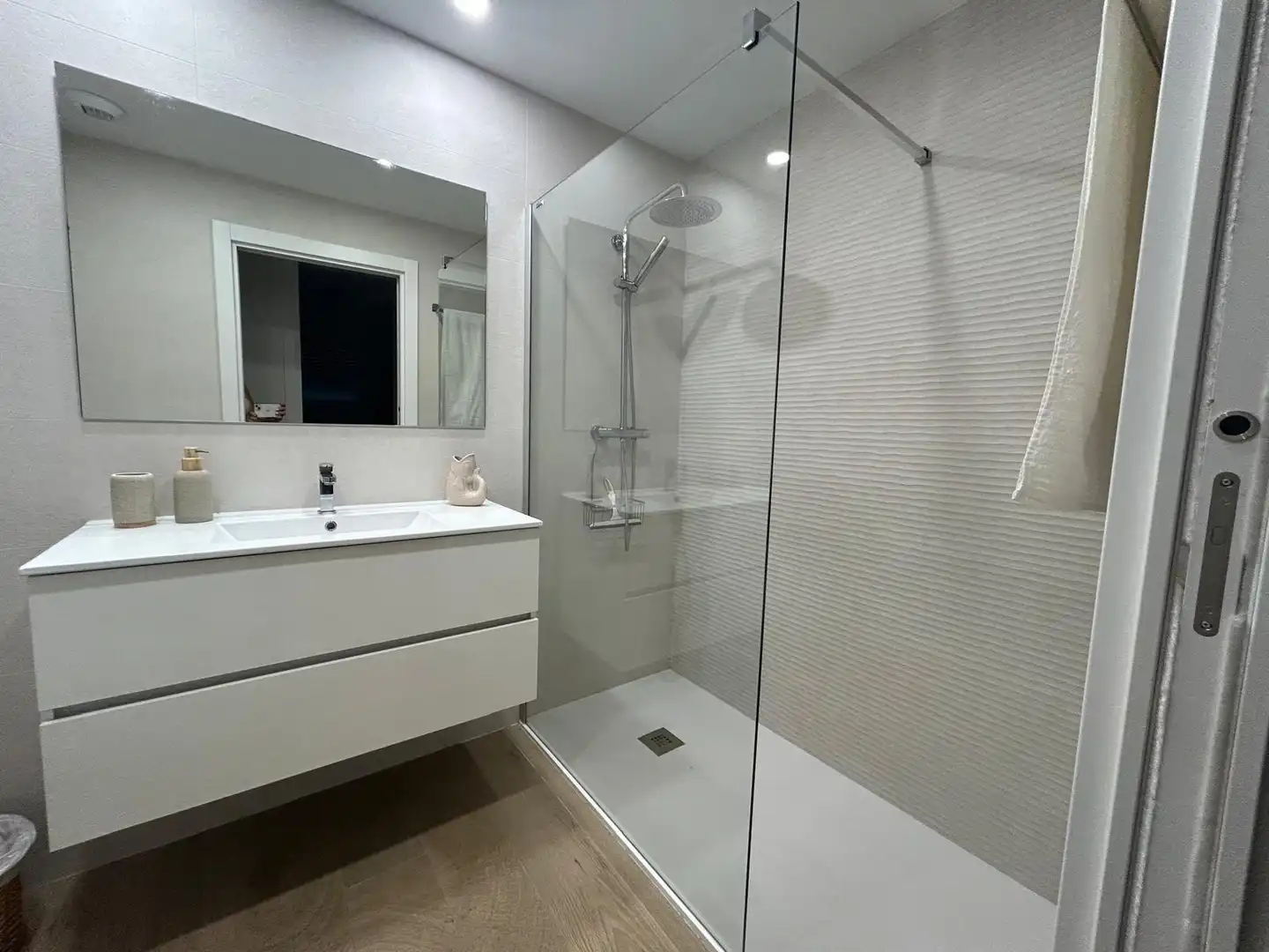 Bathroom of Flat for rent in Chantrea