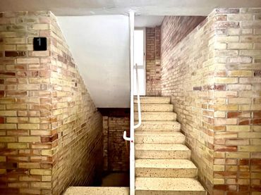 Flat with lift for sale in Centre