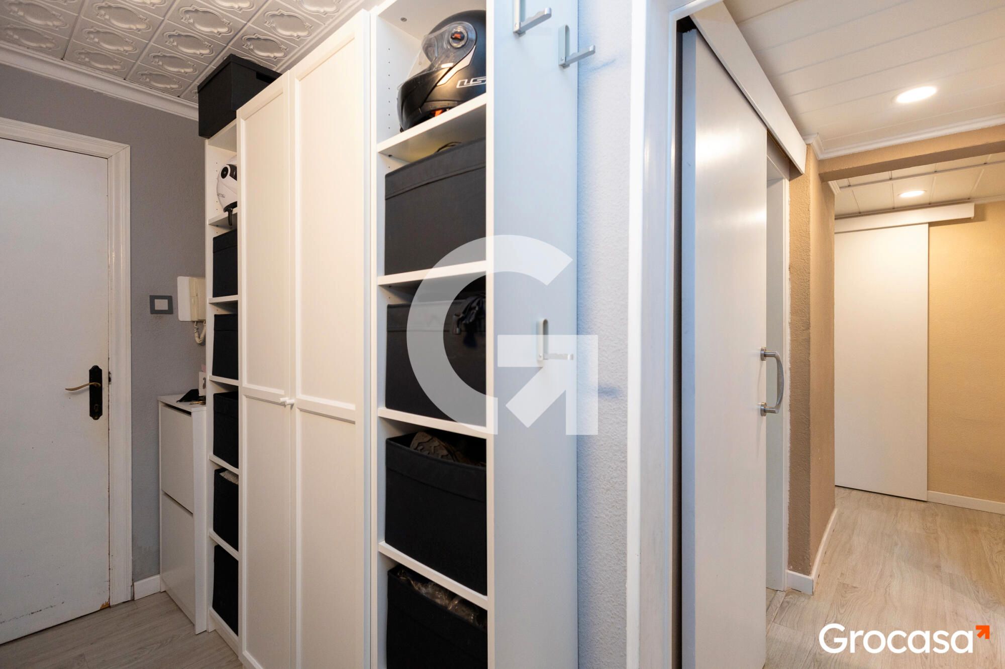 Flat for sale in  Barcelona Capital  with Oven and Internet