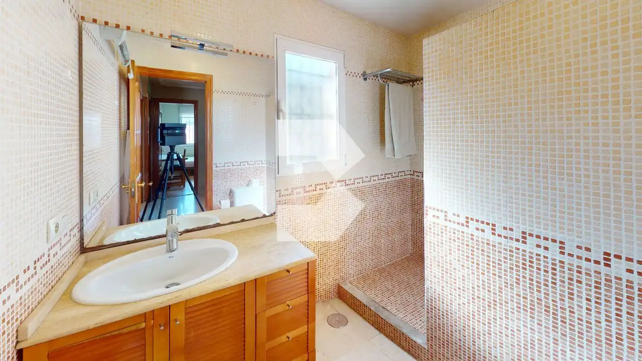 Bathroom of Detached homes for sale in El Campello  with Air Conditioner, Terrace and Furnished