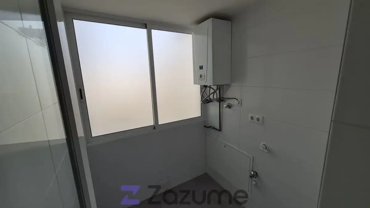 Baño de Piso de alquiler en Cartagena con Aire acondicionado, Calefacción y Parquet