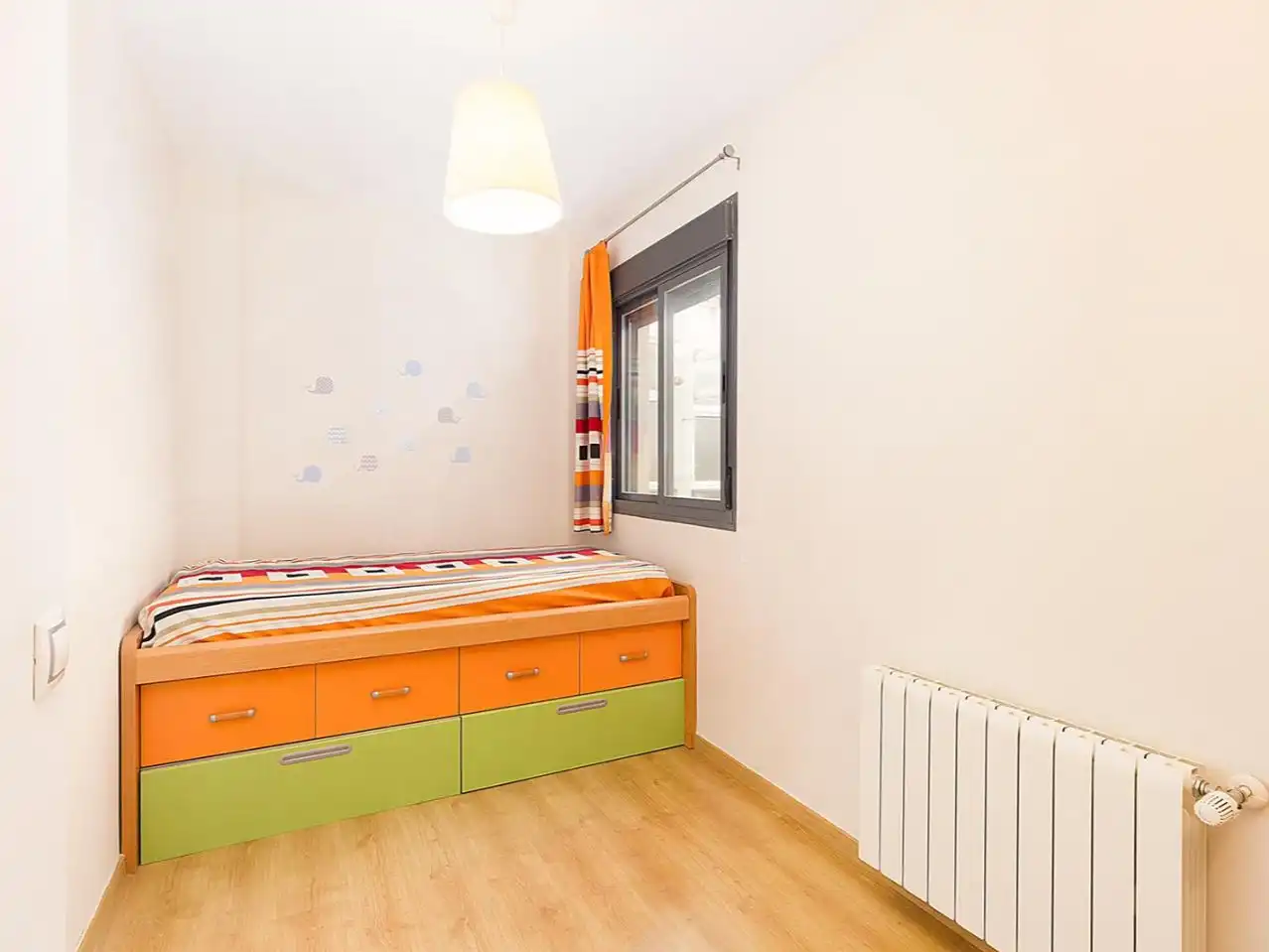 Bedroom of Flat for rent in Este