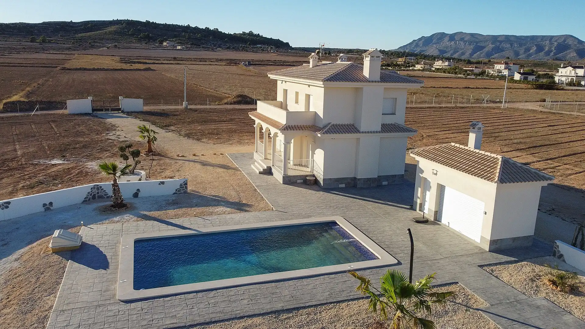 Haus zum Verkauf in El Pinós / Pinoso, imagen 2