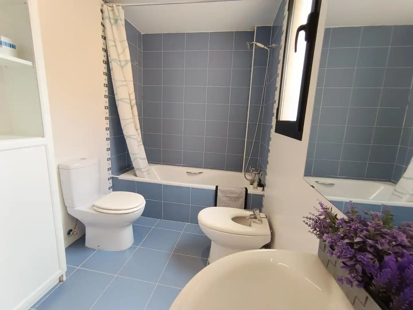Baño de Casa adosada en venta en Molina de Segura con Aire acondicionado, Calefacción y Jardín privado