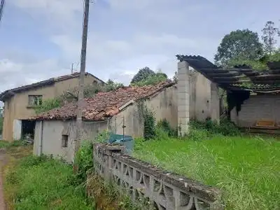 Casa o chalet en venta en Oviedo  con Trastero