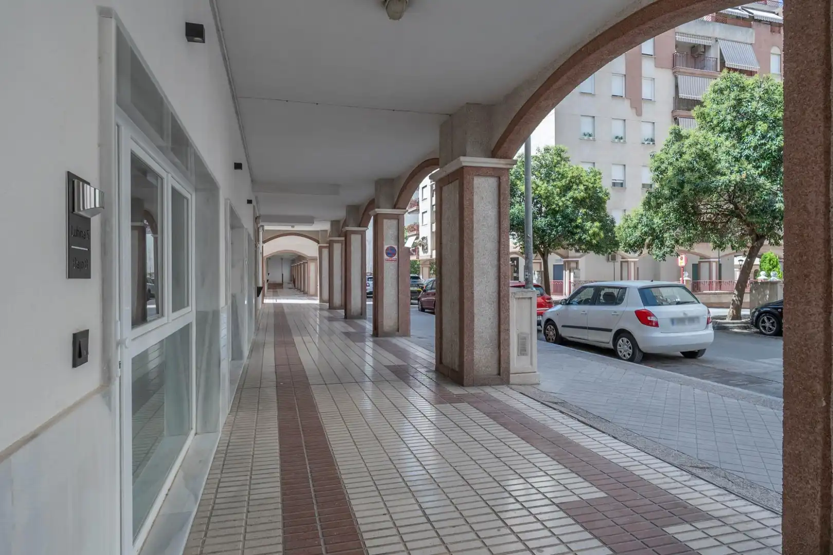 Apartament en venda en Granada amb Aire condicionat i Calefacció