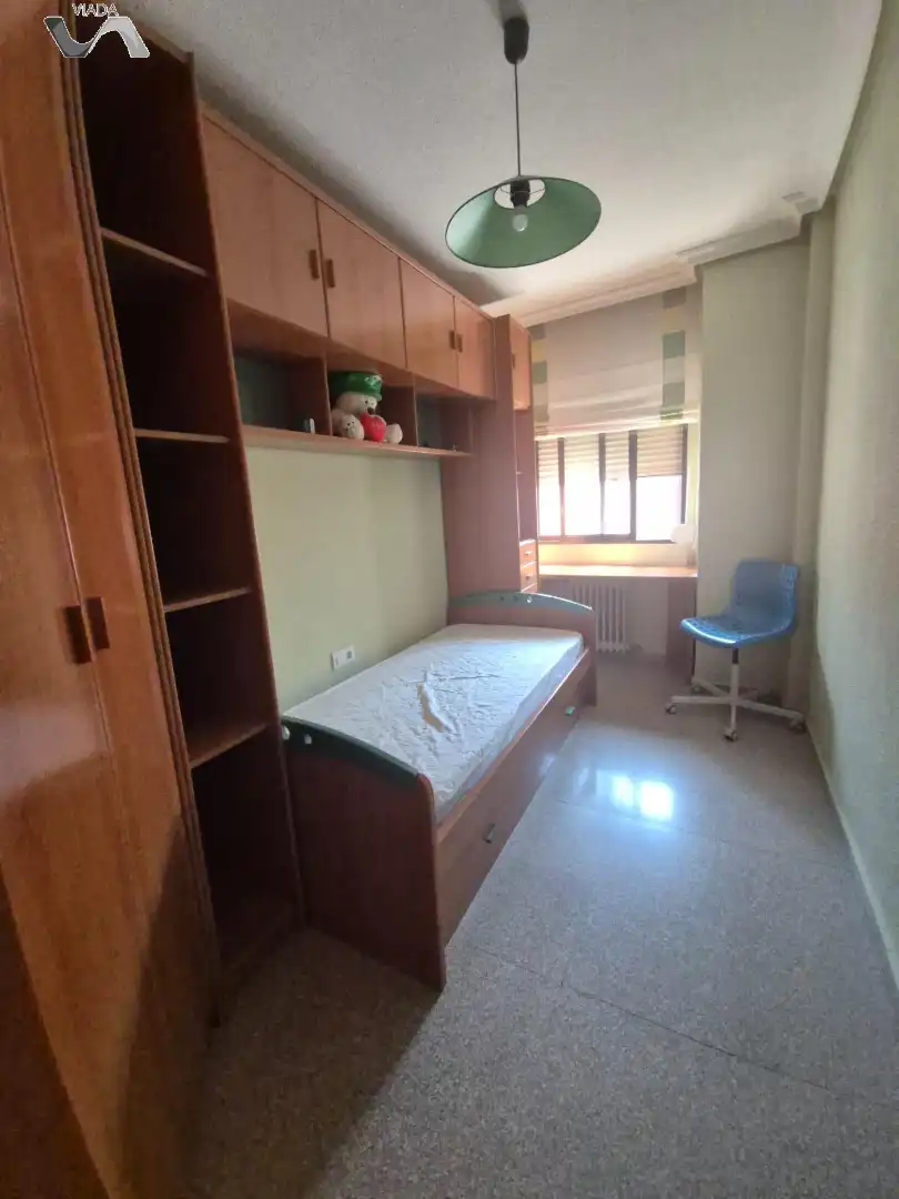Dormitori de Pis en venda en Puertollano amb Aire condicionat, Calefacció i Terrassa