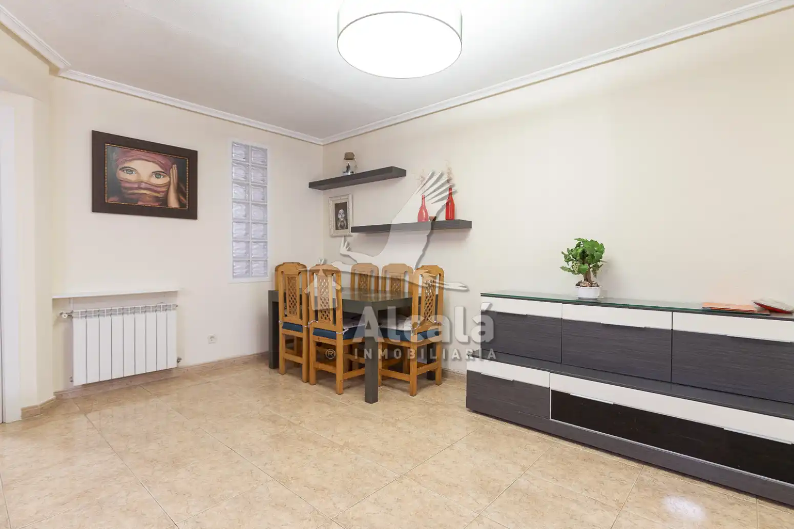 Sala d'estar de Casa adosada en venda en Mejorada del Campo amb Aire condicionat, Calefacció i Traster