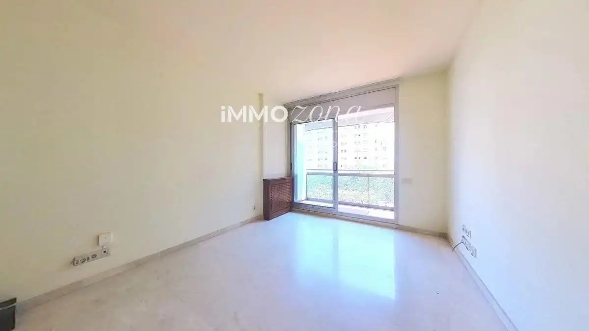Living room of Apartments for sale in Creu de Barberà - Sector Sud