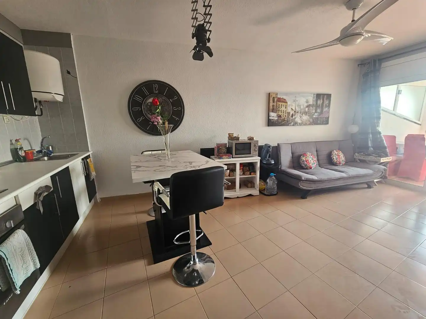 Sala de estar de Apartamento en venta en Empuriabrava con Aire acondicionado, Calefacción y Jardín privado