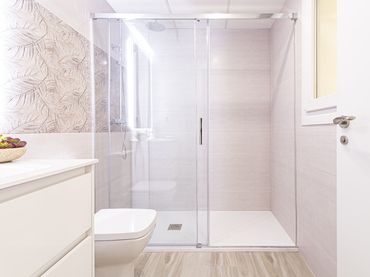 Adosado de obra nueva con piscina en venta en Calle Pedaneo Vicente Molina 1G