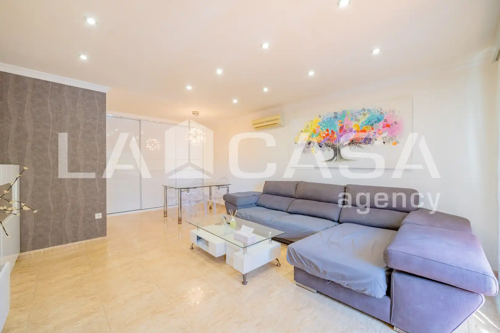 Piso en venta en Valencia con Balcón