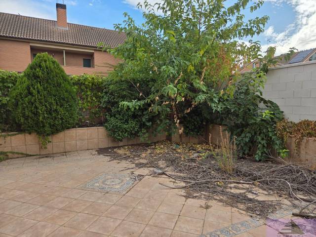 Casa-chalet en Venta en La Montaña - El Cortijo