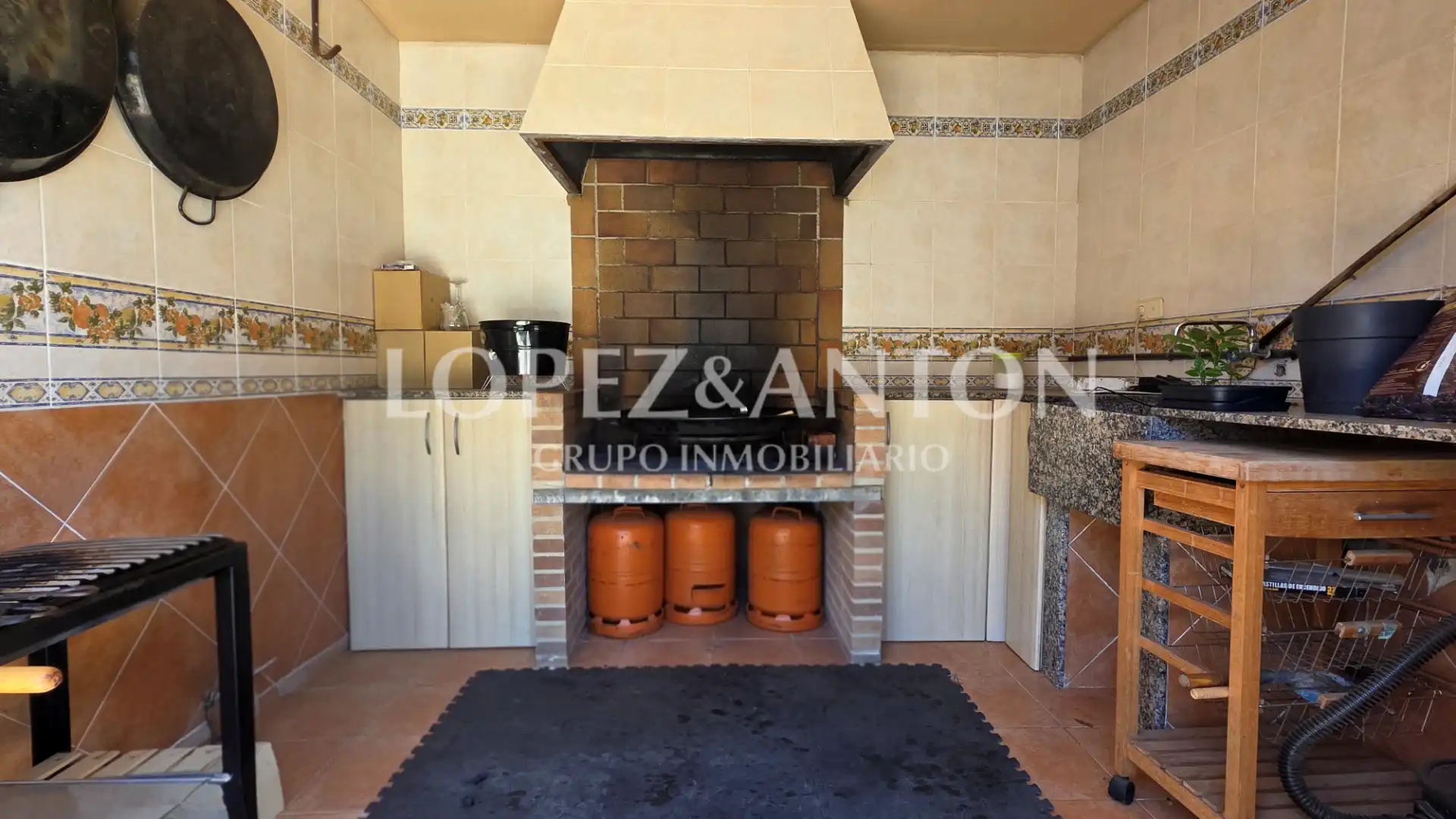 Küche von Haus oder Chalet zum Verkauf in L'Eliana mit Klimaanlage, Heizung und Privatgarten
