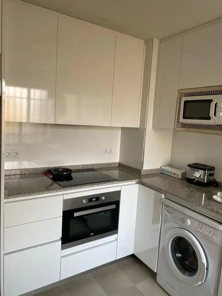 Appartamento con ascensore in affitto a Poniente-Sur, imagen 3