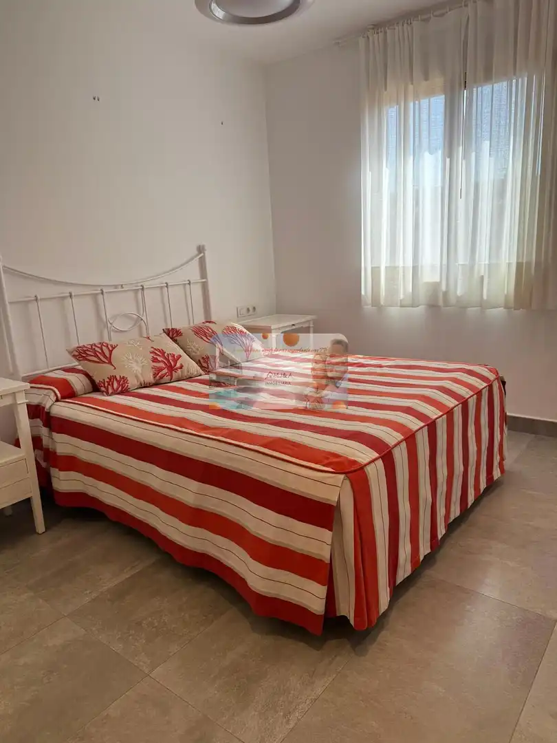 Habitación de Piso de alquiler en Benicasim / Benicàssim con Aire acondicionado, Calefacción y Terraza