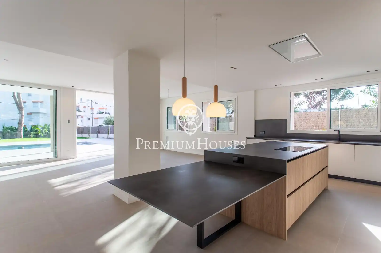 Küche von Haus oder Chalet zum Verkauf in Sant Andreu de Llavaneres mit Heizung, Privatgarten und Terrasse