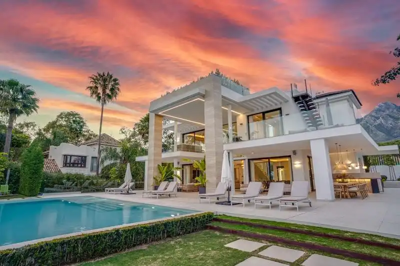 Exterior view of Houses for sale in Marbella  with Air Conditioner, Heating and Private garden
