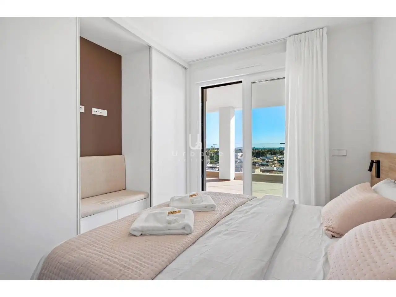 Apartament amb terrassa en venda a Calle Penélope, imagen 12