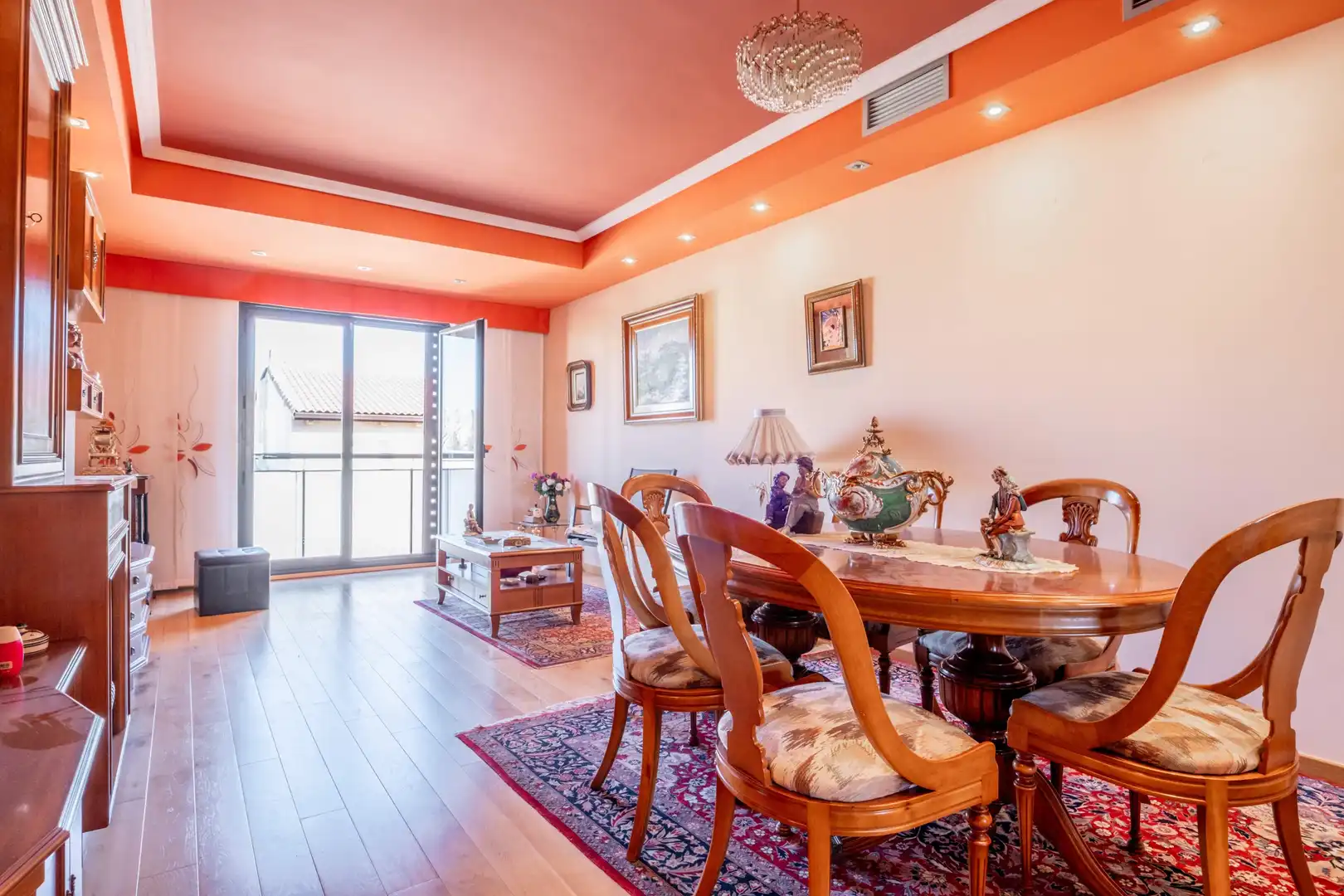 Dining room of Houses for sale in Zaragoza  with Air Conditioner and Heating