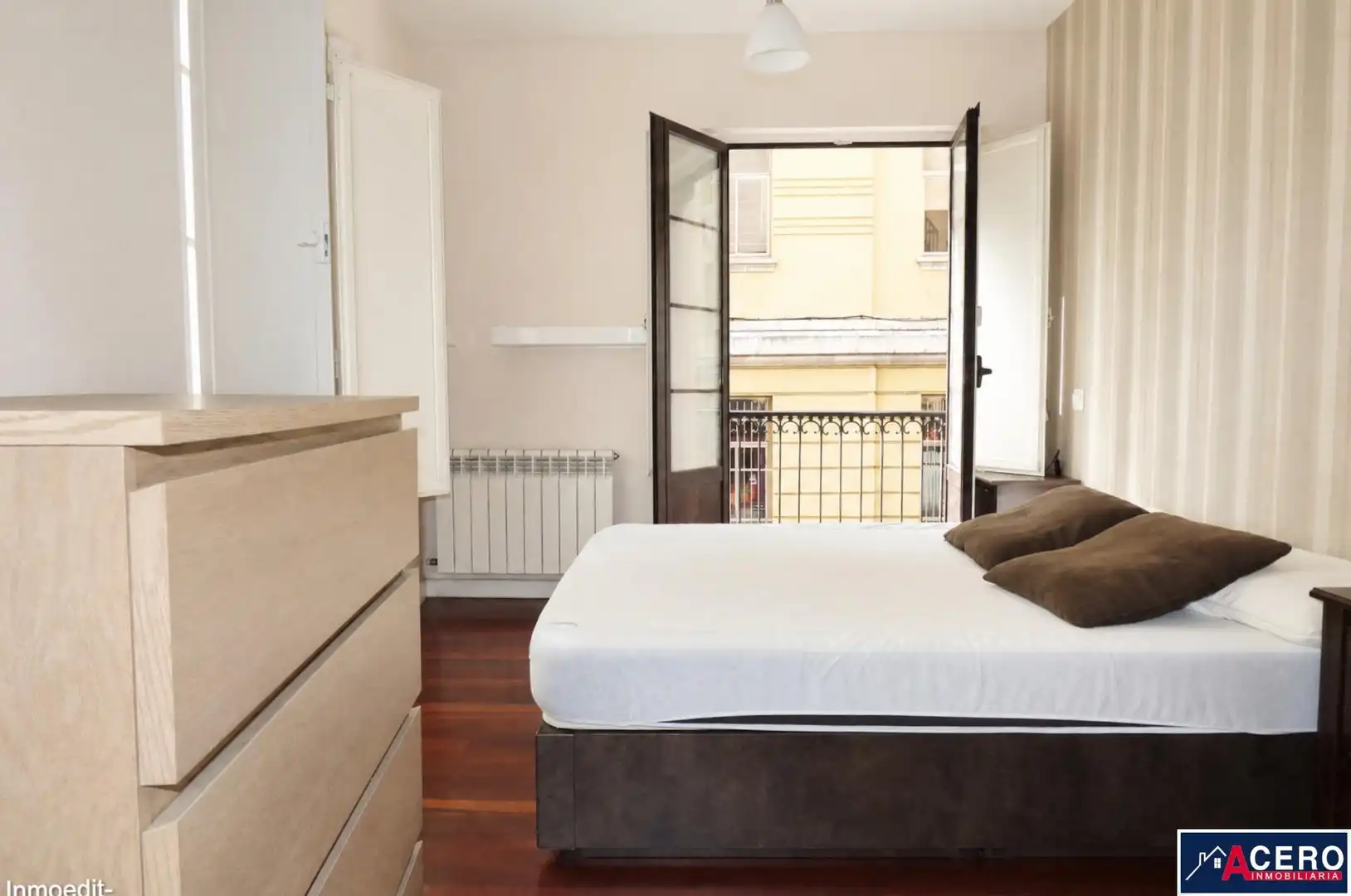 Habitación de Piso en venta en Santander con Parquet y Amueblado