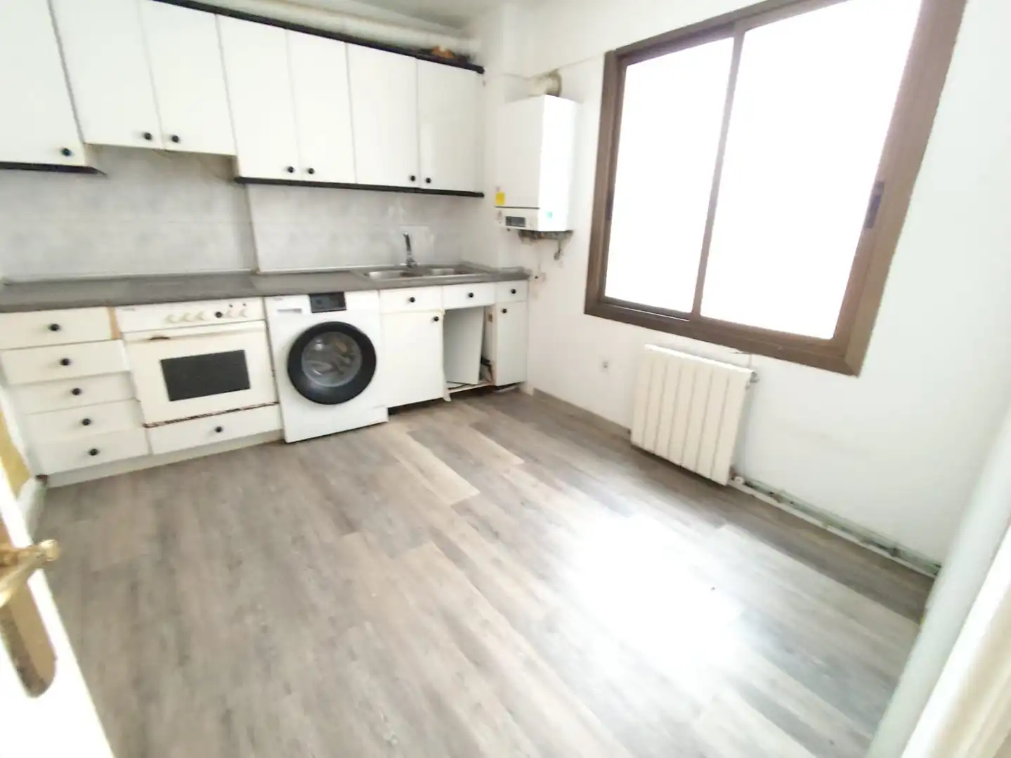 Cocina de Piso en venta en Erandio con Calefacción, Terraza y Trastero