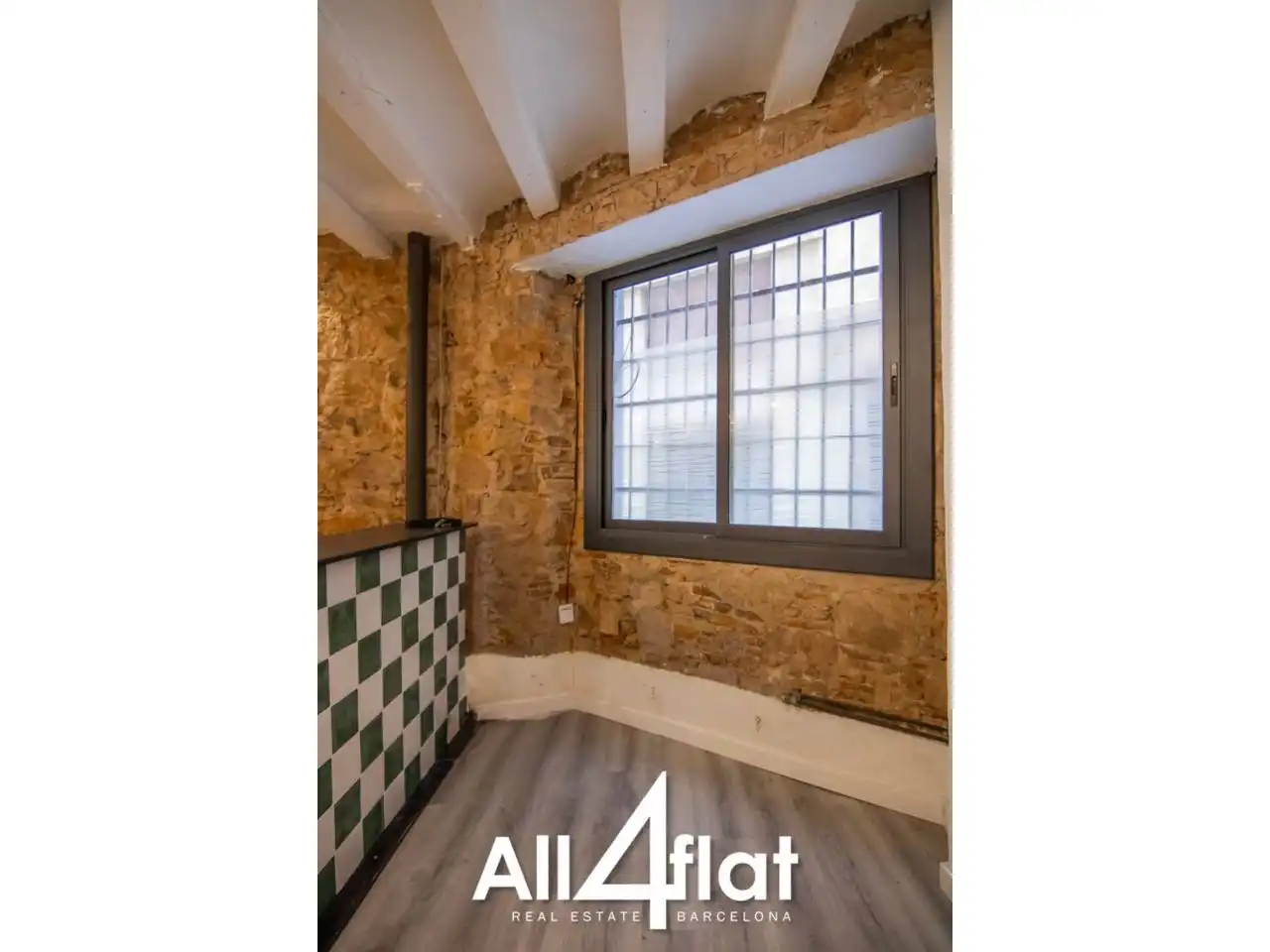 Business premises for sale in Calle Lluna, imagen 6