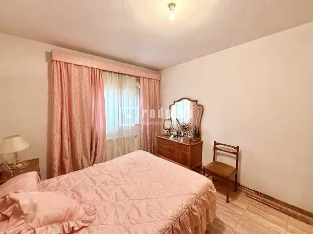 Habitación de Piso en venta en Madrid con Calefacción