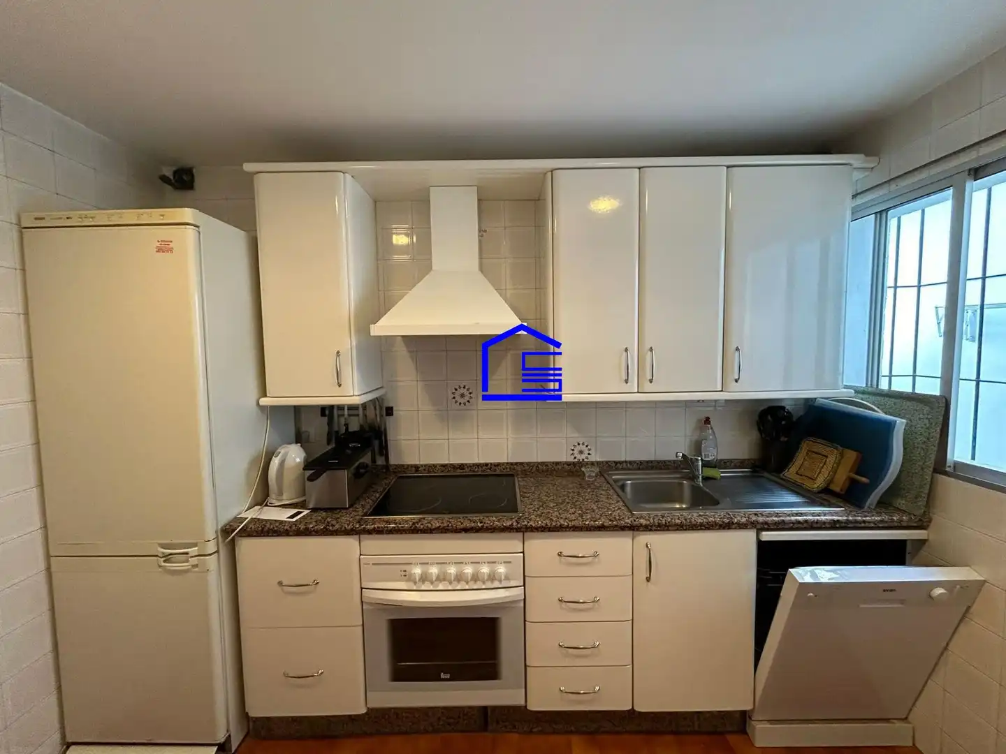 Cocina de Casa o chalet de alquiler en El Puerto de Santa María con Aire acondicionado, Calefacción y Jardín privado