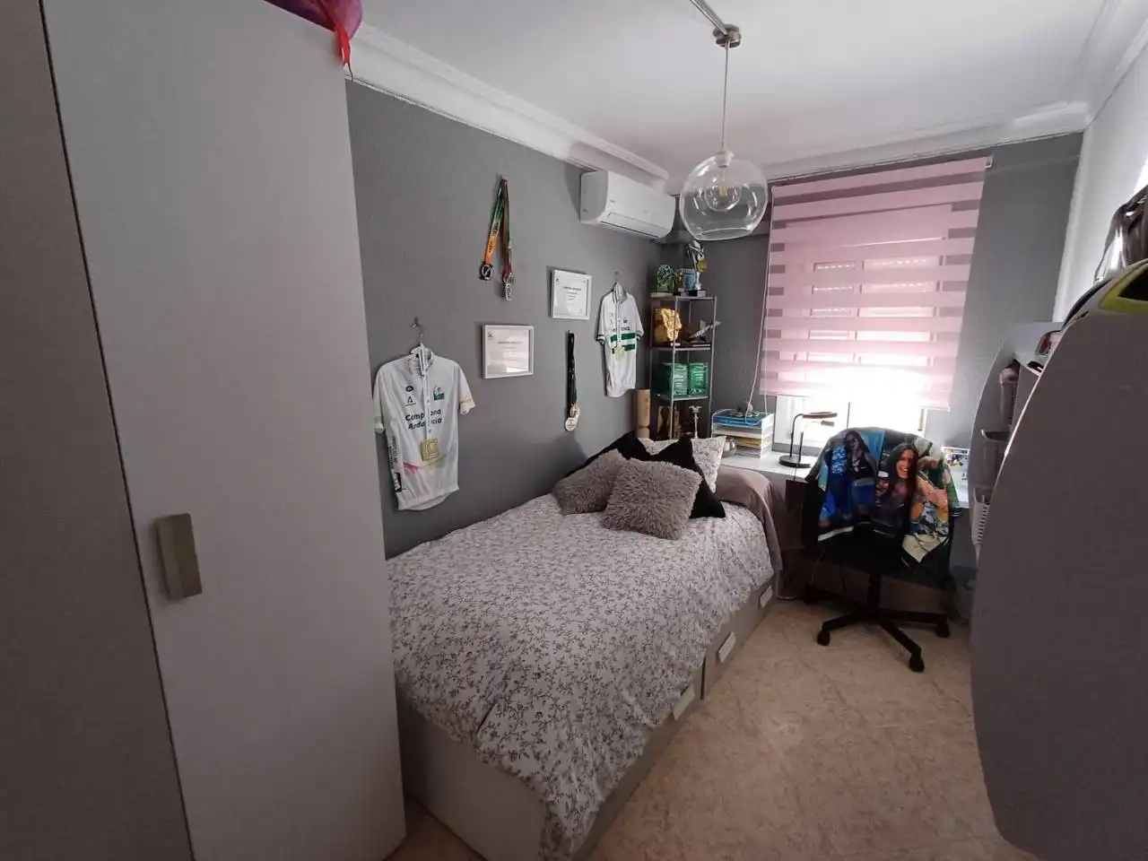 Habitación de Piso en venta en Huelva con Aire acondicionado y Amueblado