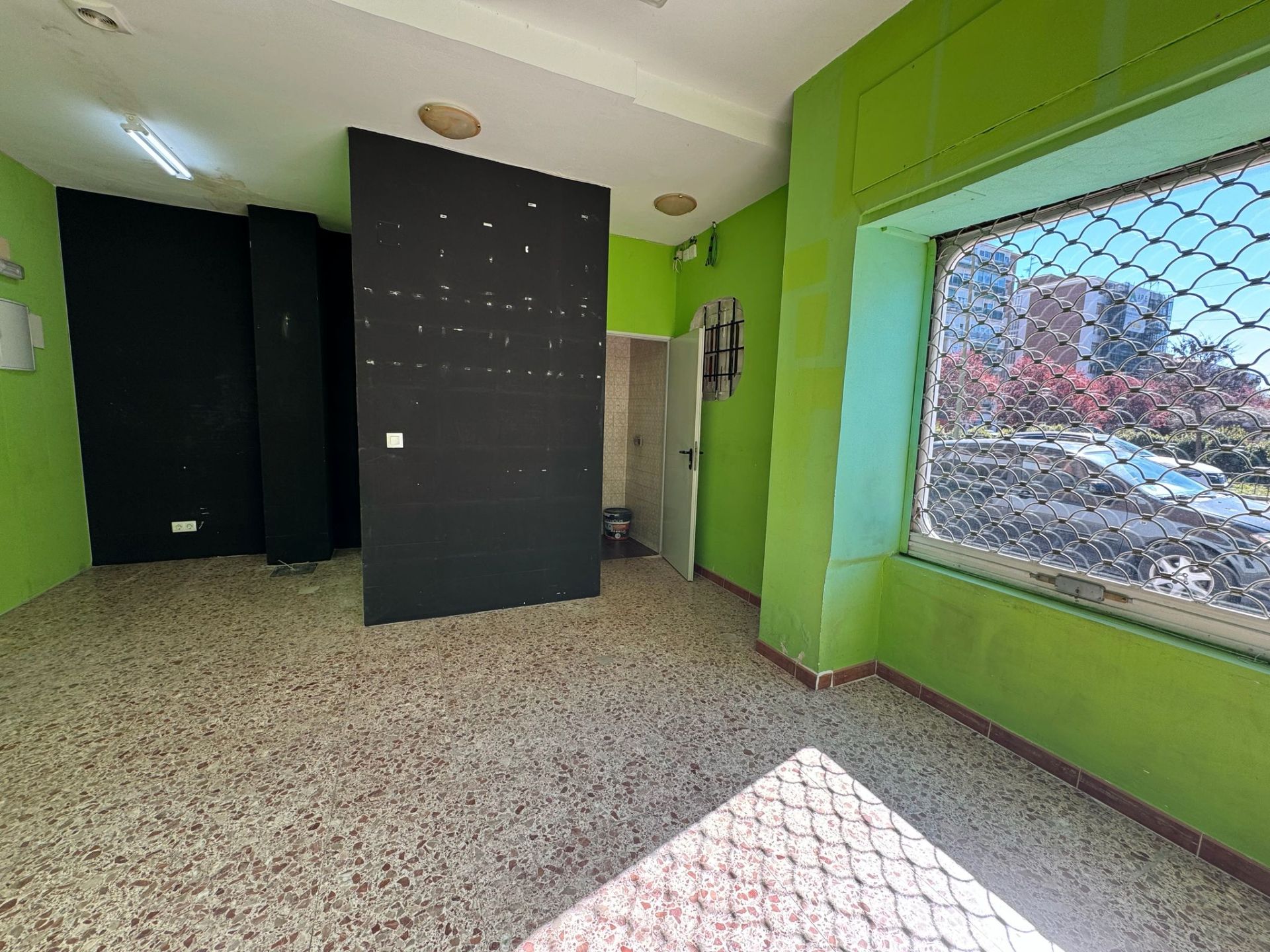 Premises to rent in Calle Nazaret, Villafontana - Estoril I, Móstoles