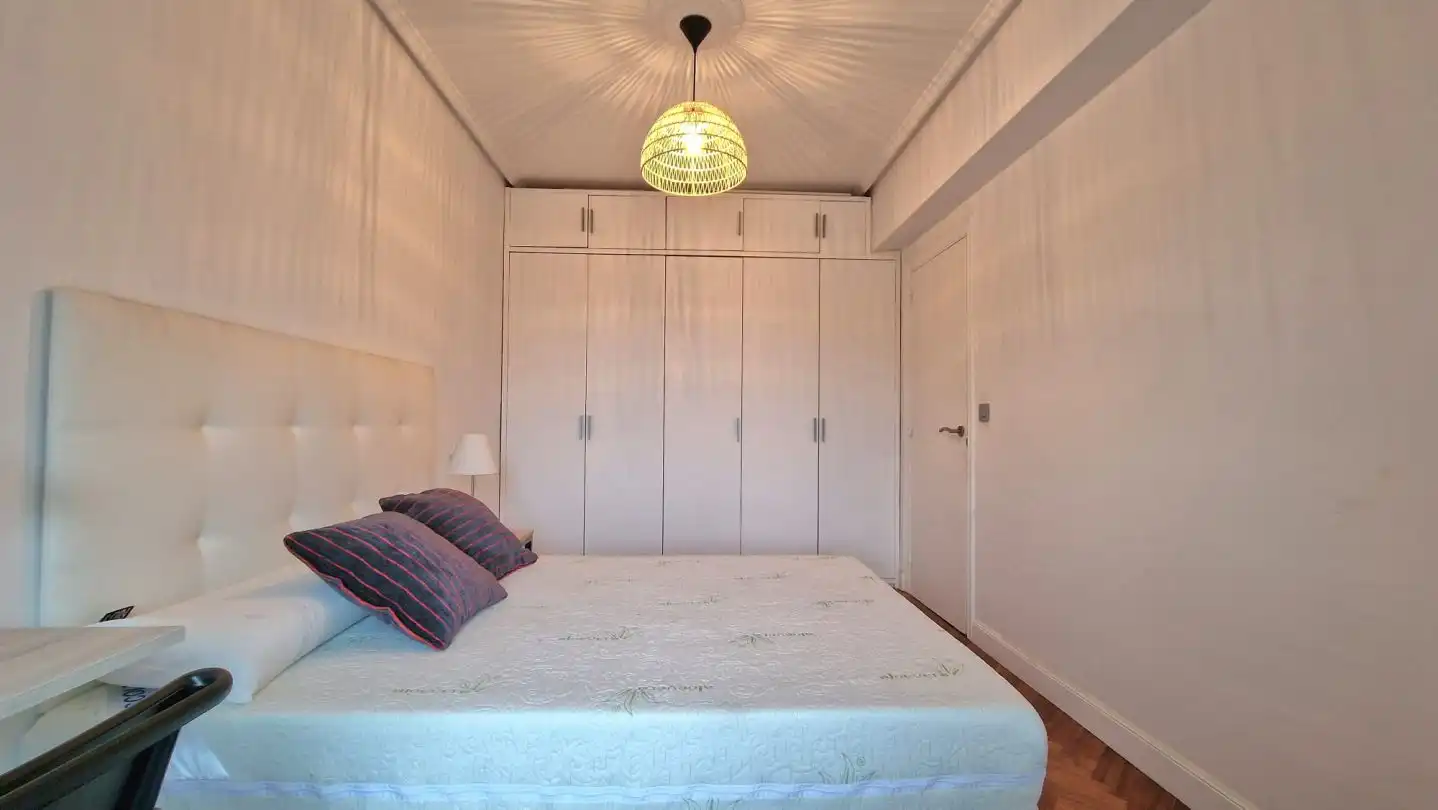 Habitación de Piso de alquiler en Donostia - San Sebastián  con Terraza y Balcón