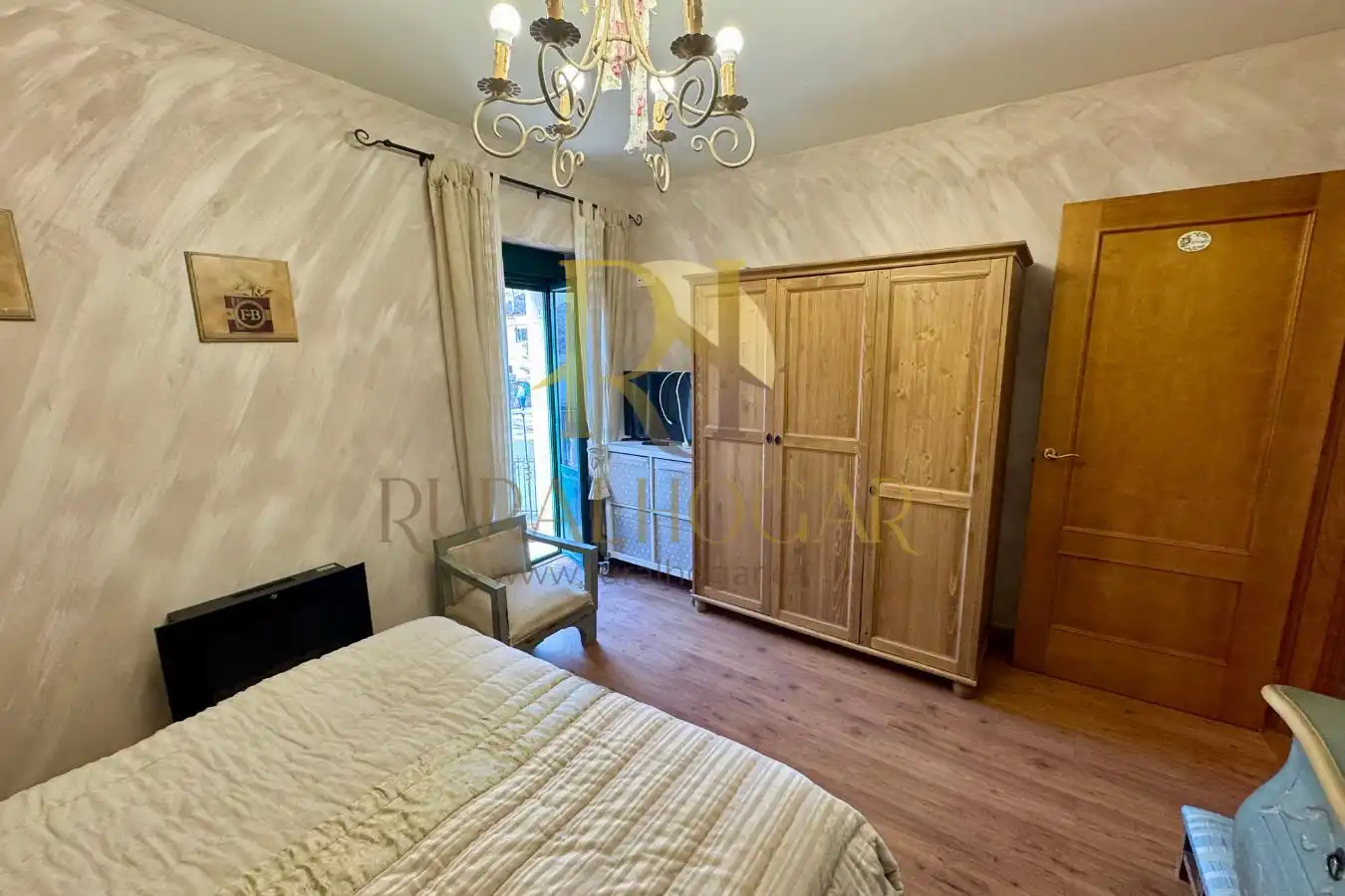 Detached homes for sale in Carretera Bayos, 1, Cabrillanes