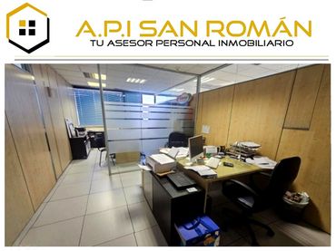Office space with lift to rent in Trópico
