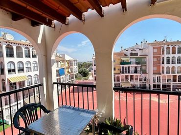 Penthouse with balcony for sale in Avenida Avenida Don Juan de Austria