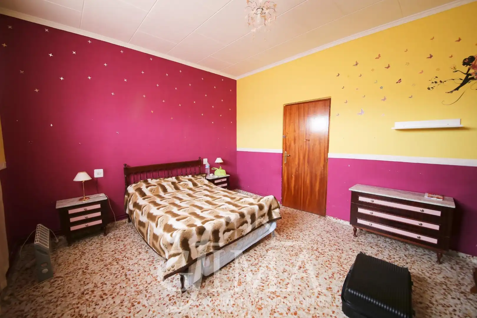 Bedroom of Houses for sale in Argamasilla de Alba  with Air Conditioner, Heating and Balcony